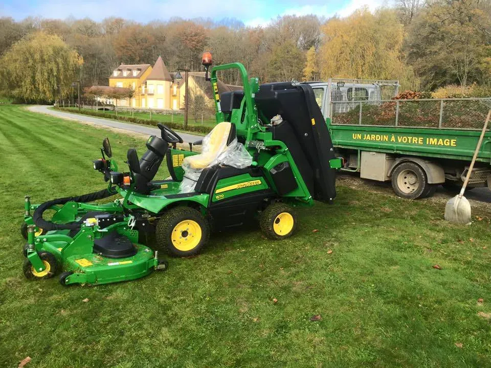 Engins et outils pour la taille et l'abbattage (4)